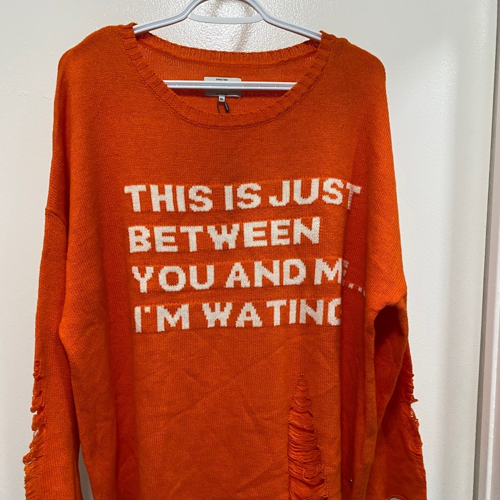 Sweater - Picture 1 of 3